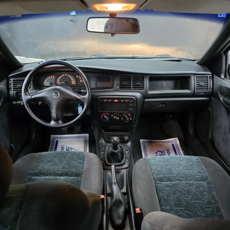 CHEVROLET Vectra Sedan - Foto