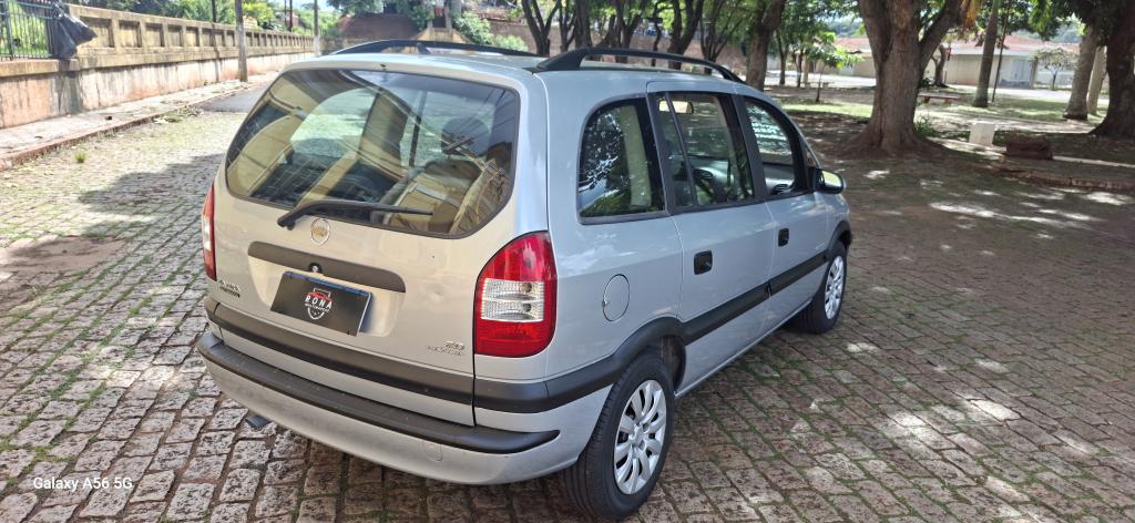 CHEVROLET Zafira - Foto