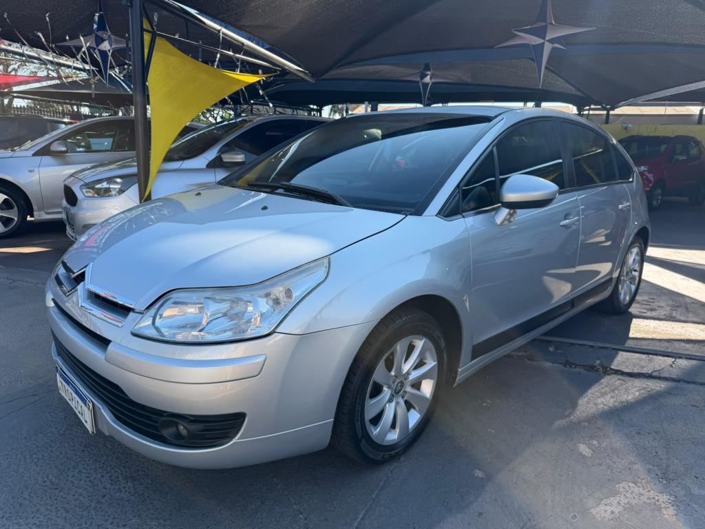 CITROEN C4 Hatch - Foto