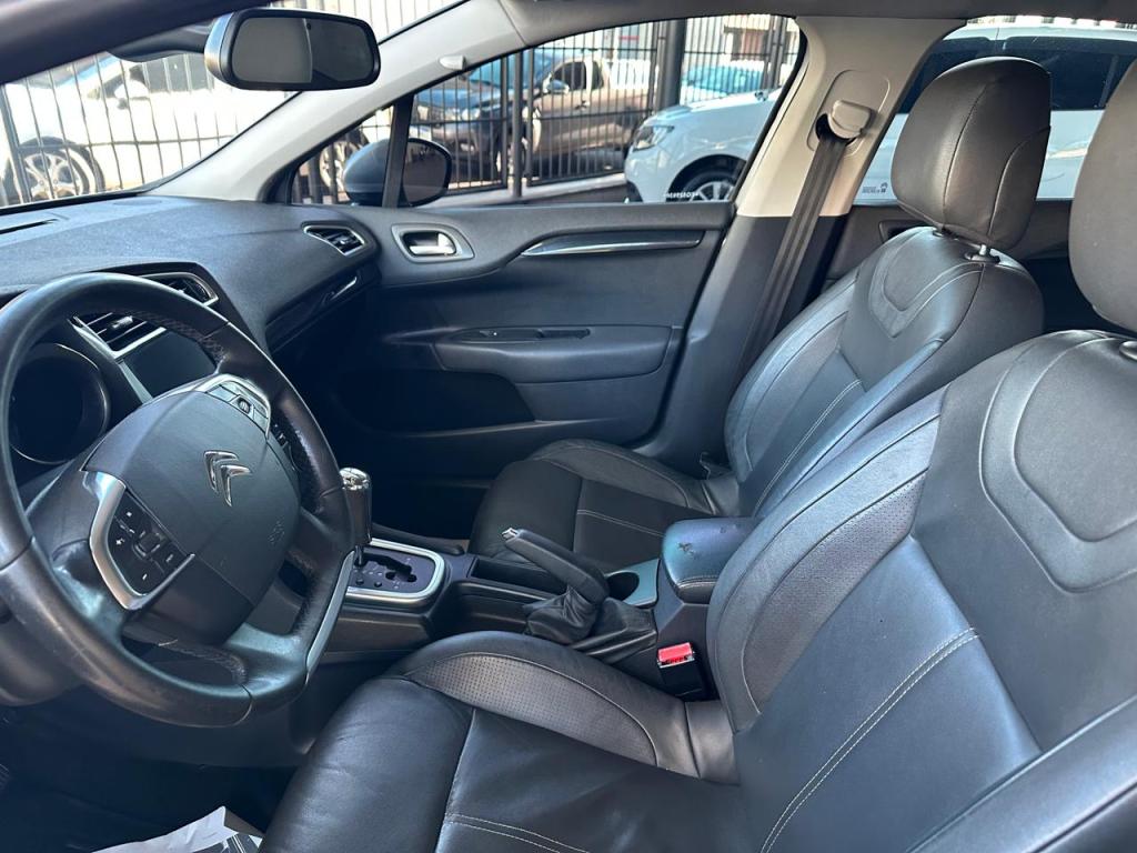 CITROEN C4 Sedan - Foto
