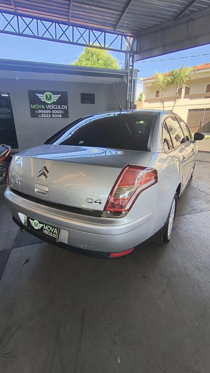 CITROEN C4 Sedan - Foto