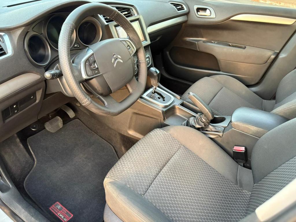 CITROEN C4 Sedan - Foto