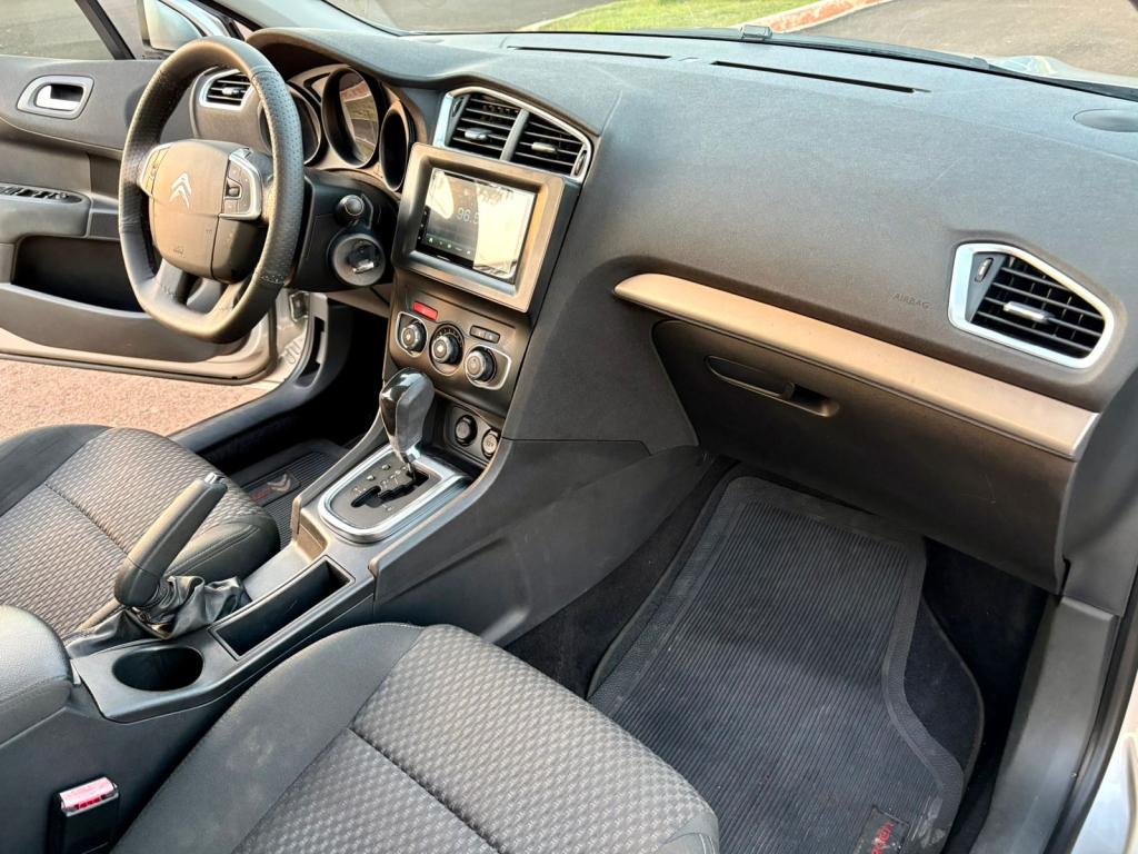 CITROEN C4 Sedan - Foto