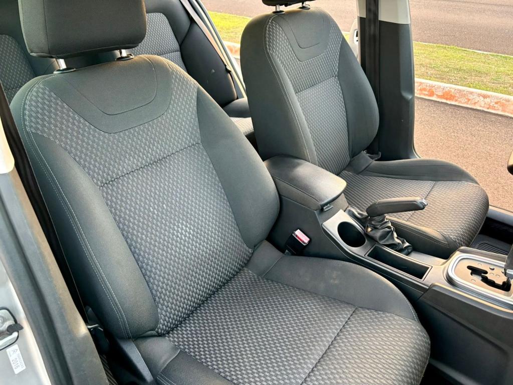 CITROEN C4 Sedan - Foto