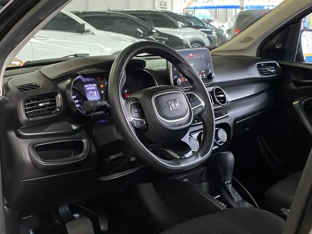 FIAT Cronos - Foto