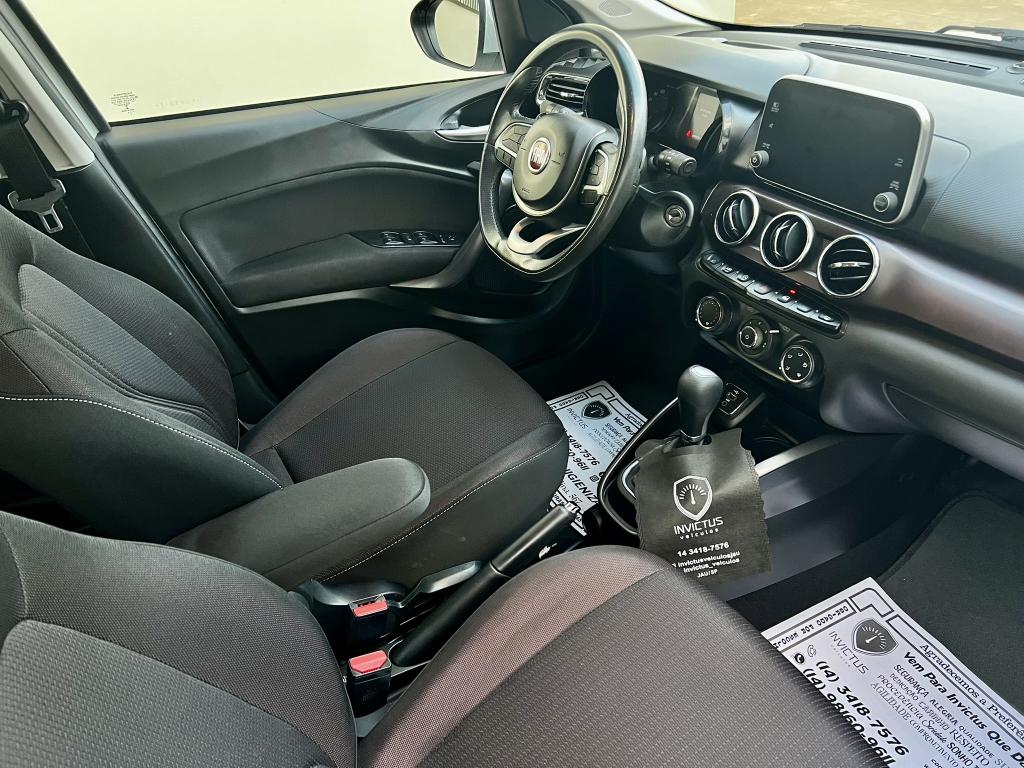 FIAT Cronos - Foto
