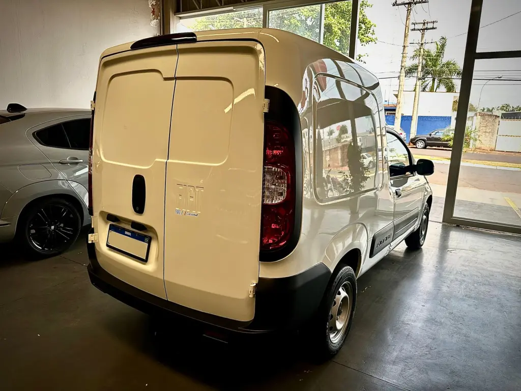 FIAT Fiorino Furgão - Foto