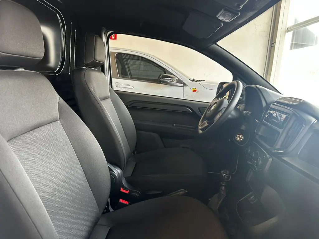 FIAT Fiorino Furgão - Foto