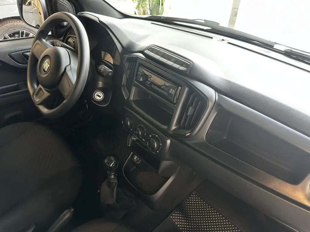 FIAT Fiorino Furgão - Foto