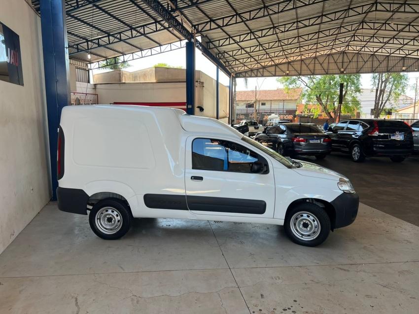 FIAT Fiorino Furgão - Foto