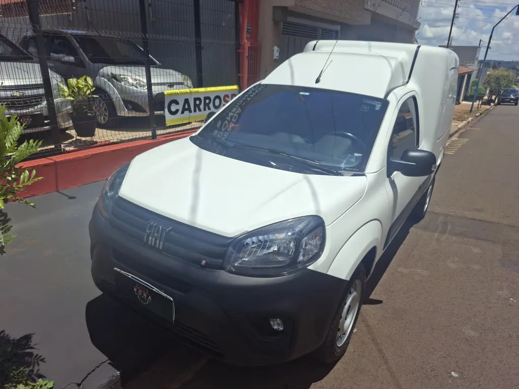 FIAT Fiorino Furgão - Foto