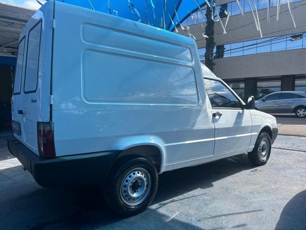 FIAT Fiorino Furgão - Foto