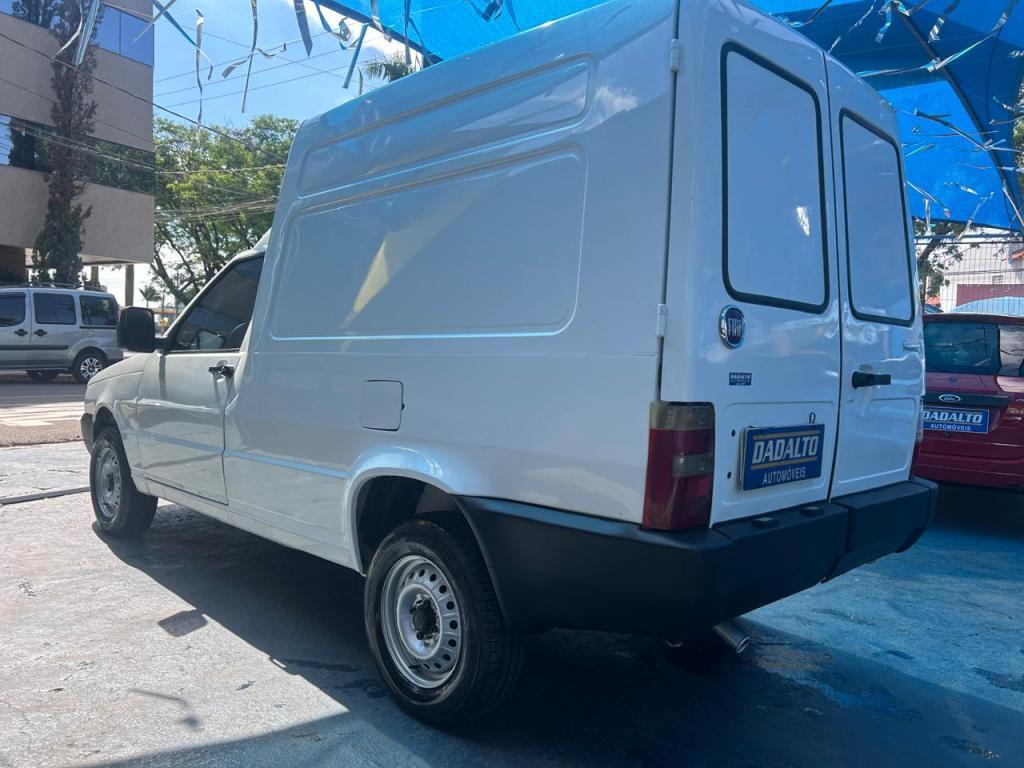 FIAT Fiorino Furgão - Foto