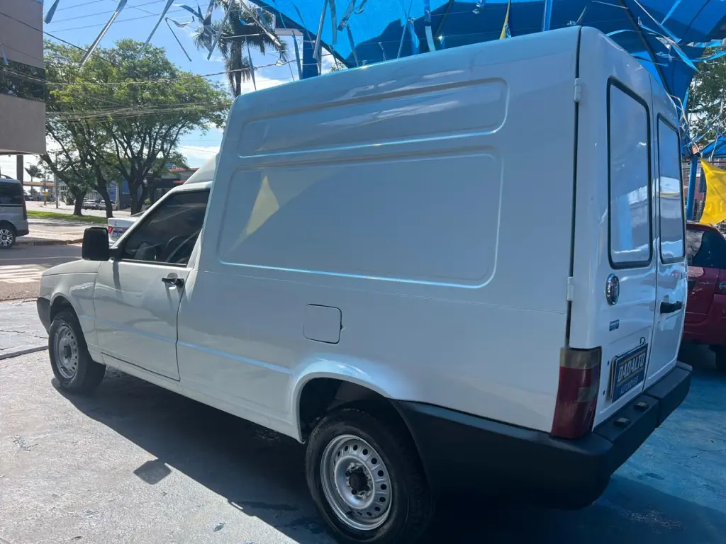 FIAT Fiorino Furgão - Foto