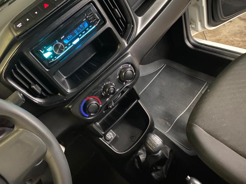 FIAT Fiorino Furgão - Foto