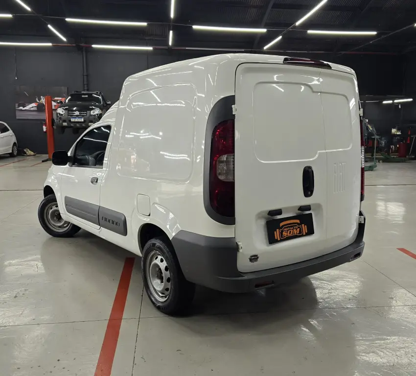 FIAT Fiorino Furgão - Foto