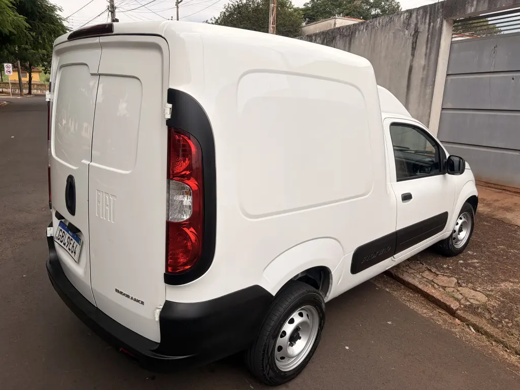 FIAT Fiorino Furgão - Foto