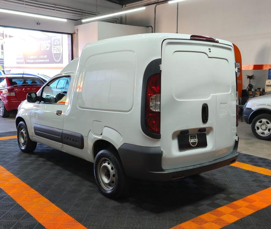 FIAT Fiorino Furgão - Foto