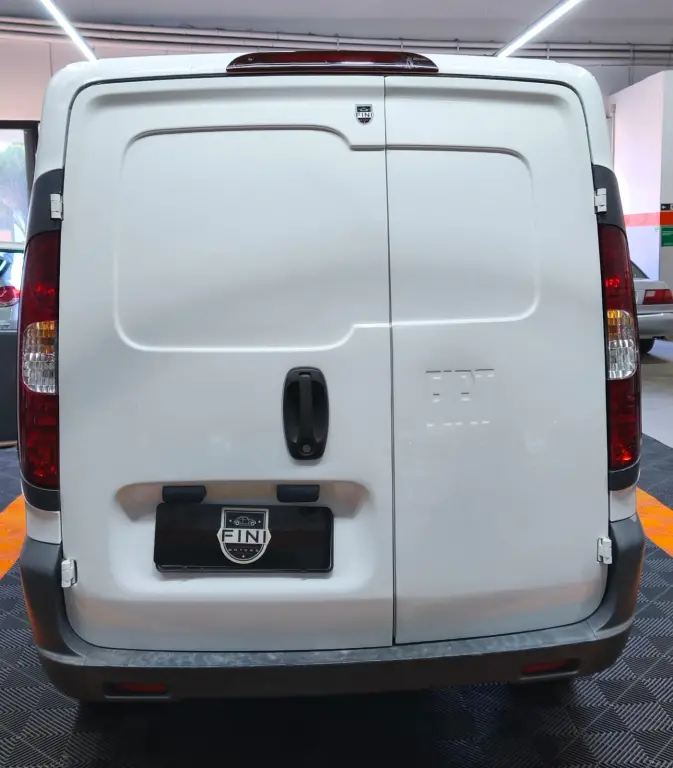FIAT Fiorino Furgão - Foto