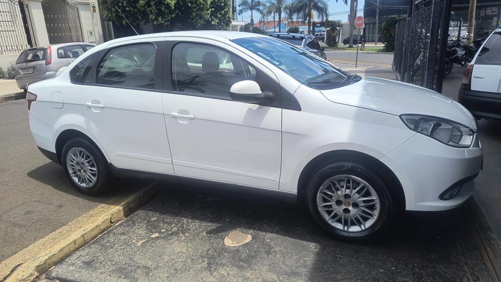 FIAT Grand Siena - Foto