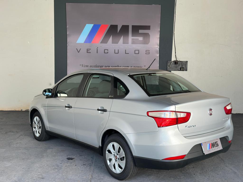FIAT Grand Siena - Foto