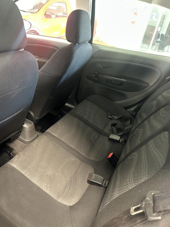 FIAT Punto - Foto