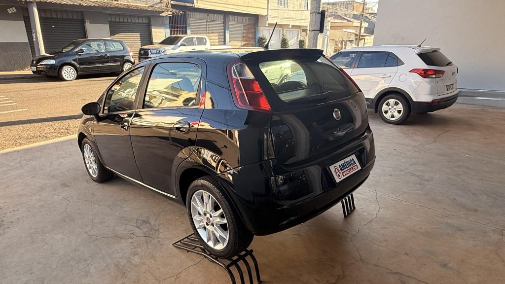 FIAT Punto - Foto