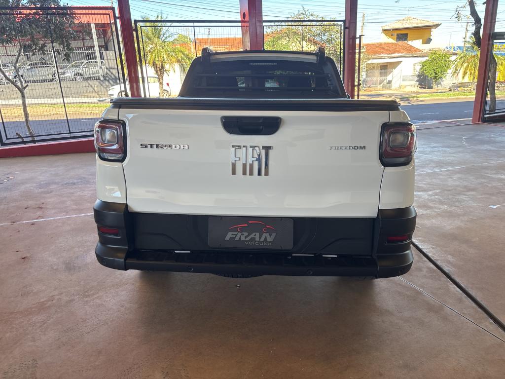 FIAT Strada - Foto