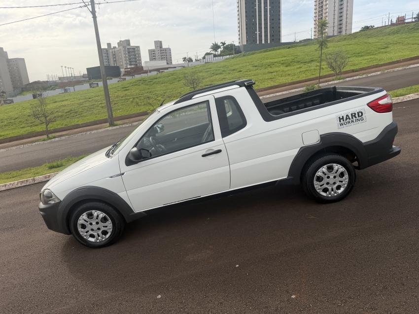 FIAT Strada - Foto