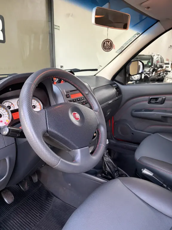 FIAT Strada - Foto