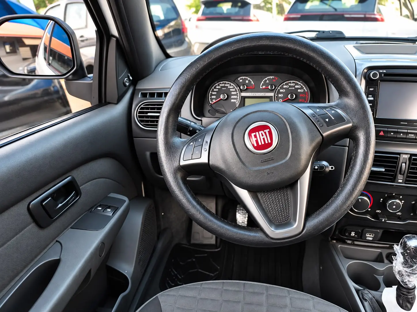 FIAT Strada - Foto