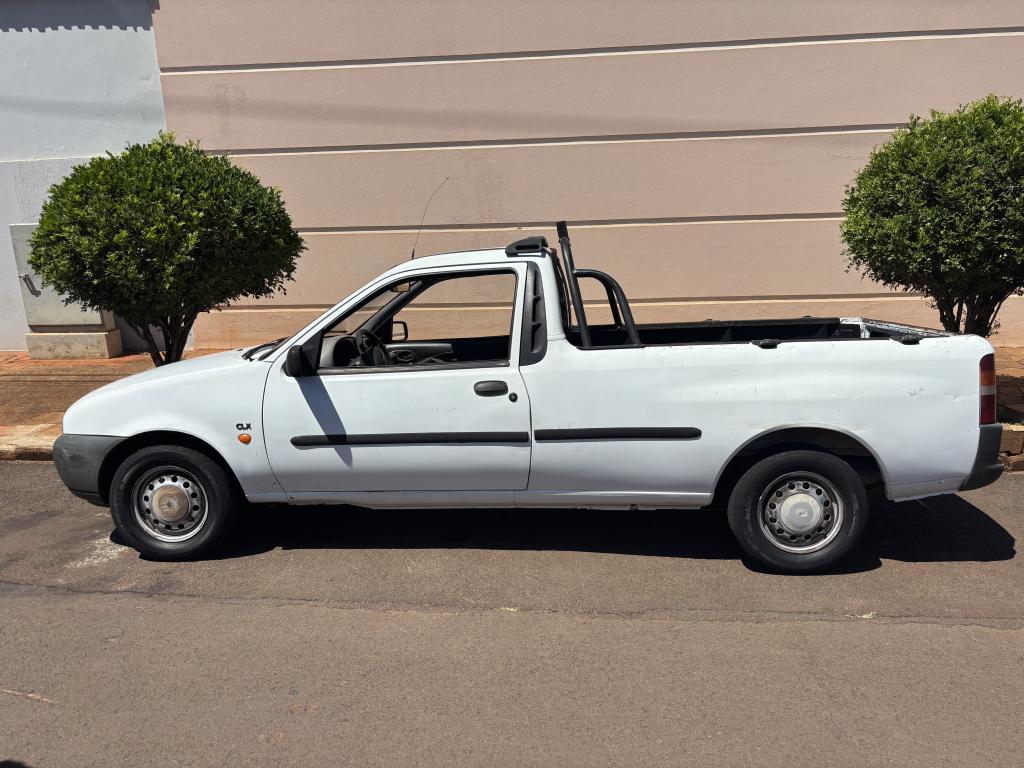 FORD Courier - Foto