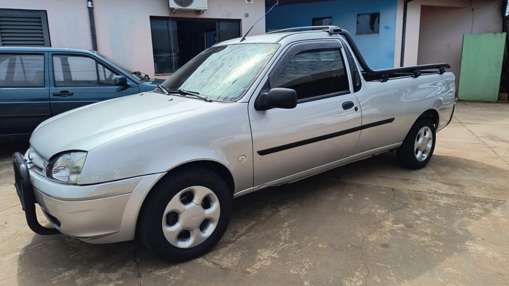 FORD Courier - Foto