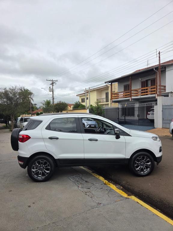 FORD Ecosport - Foto
