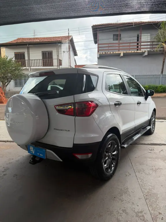 FORD Ecosport - Foto