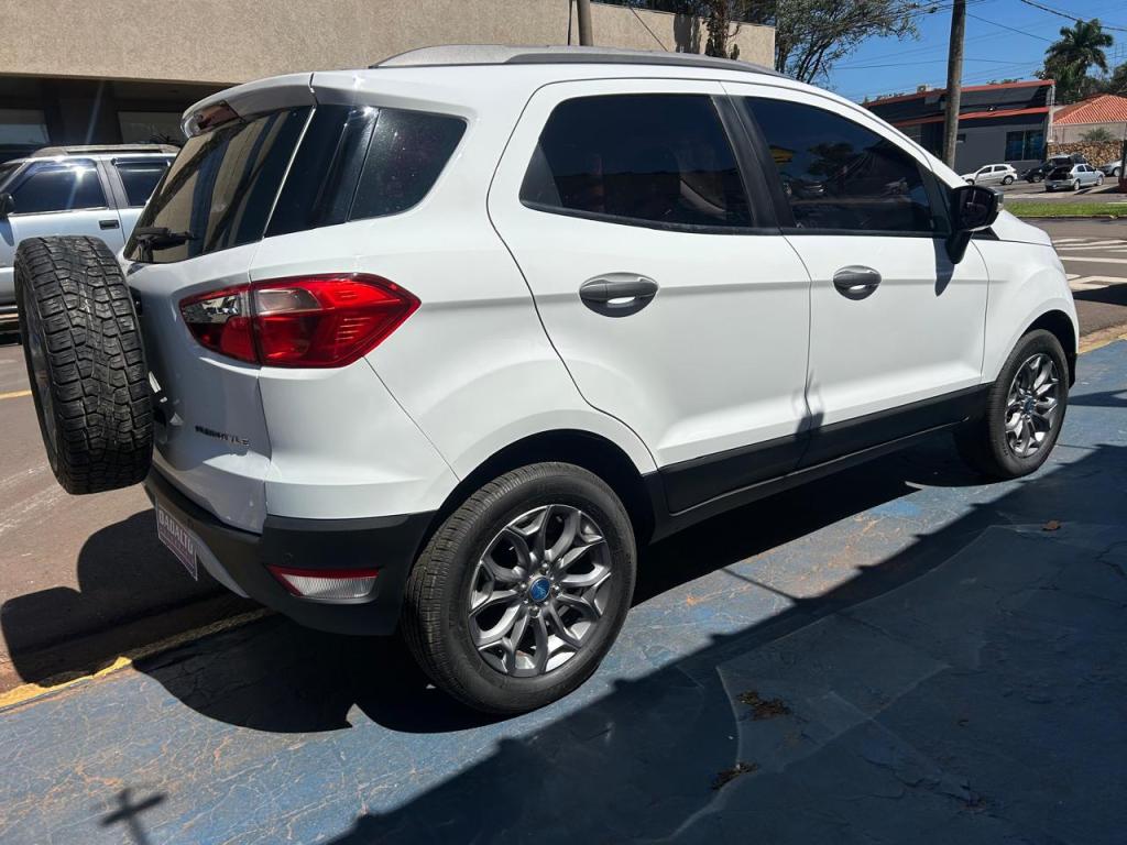 FORD Ecosport - Foto