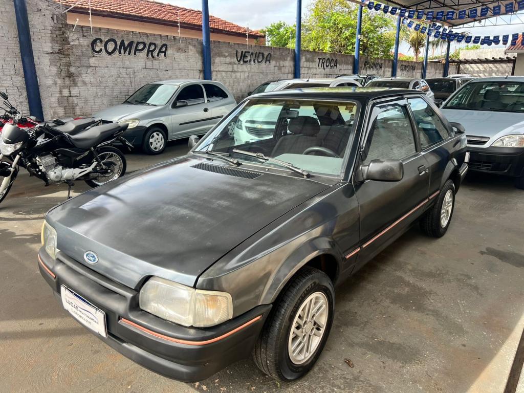 FORD Escort