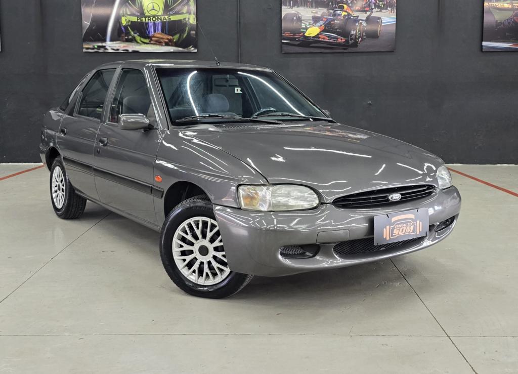 FORD Escort