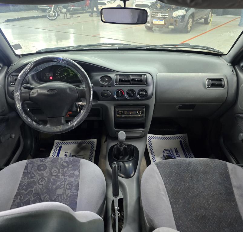 FORD Escort - Foto