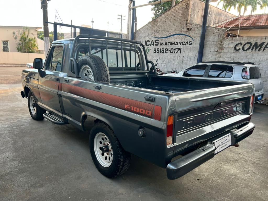 FORD F-1000 - Foto