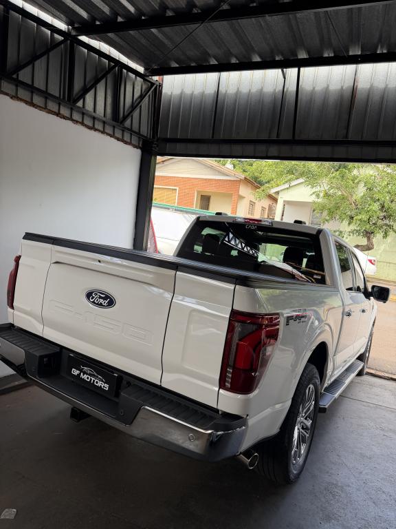 FORD F-150 - Foto