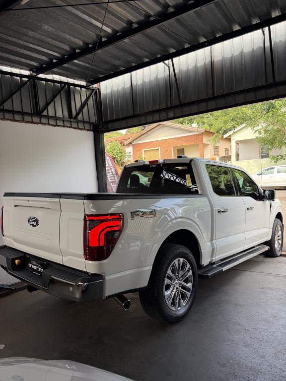 FORD F-150 - Foto