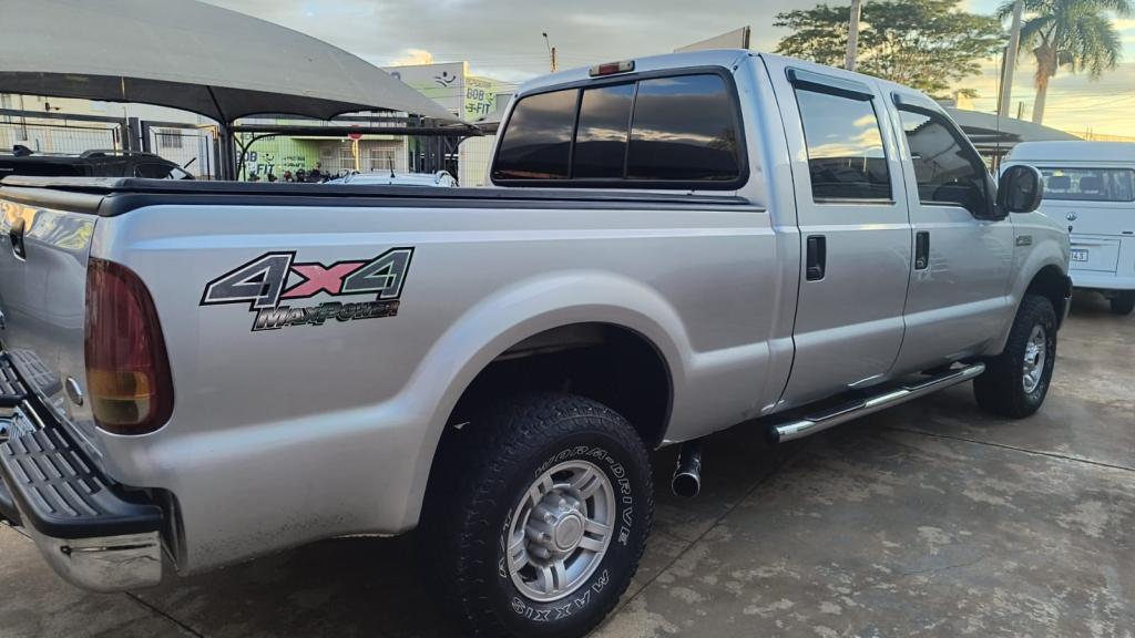 FORD F-250 - Foto