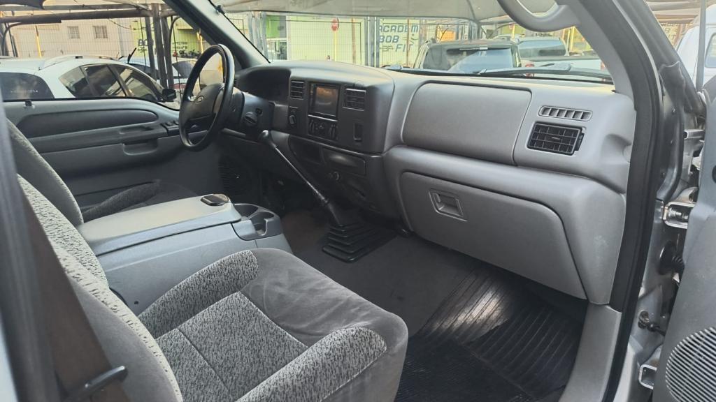 FORD F-250 - Foto
