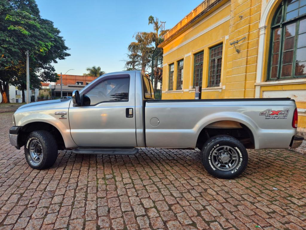 FORD F-250 - Foto