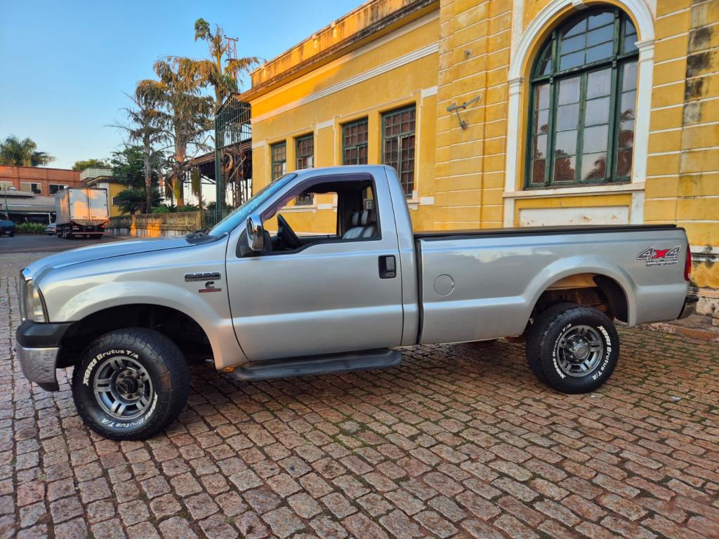 FORD F-250 - Foto