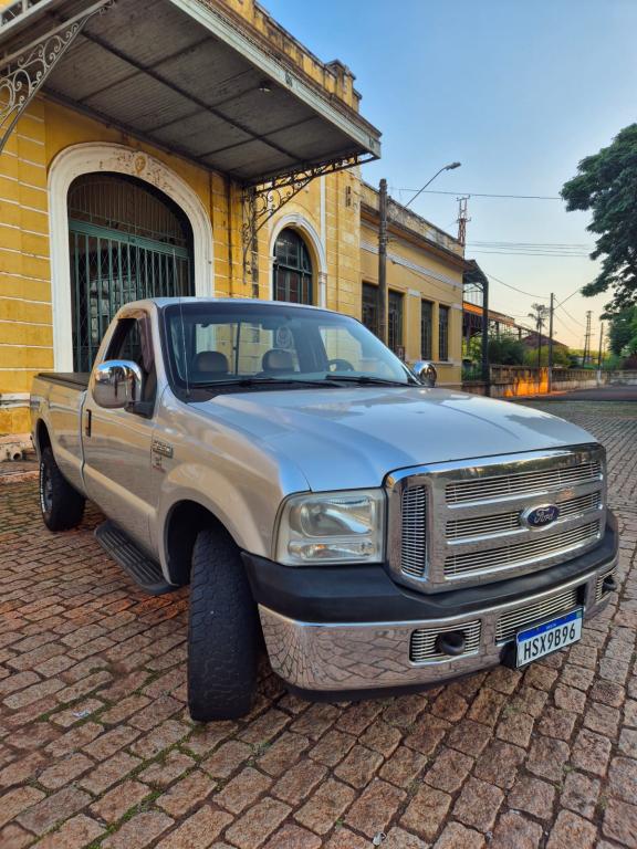 FORD F-250 - Foto