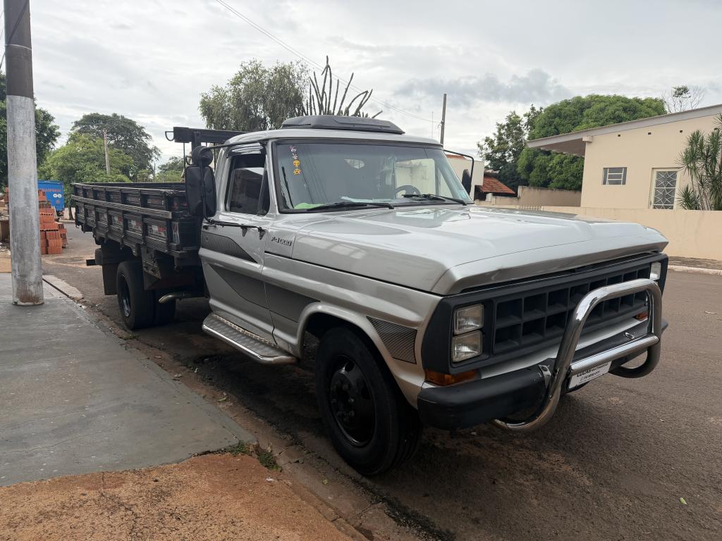 FORD F-4000 - Foto