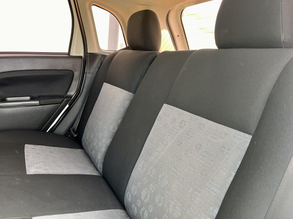 FORD Fiesta Hatch - Foto