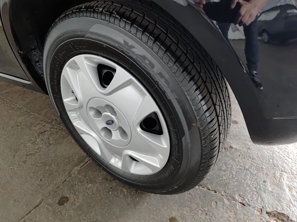 FORD Fiesta Hatch - Foto